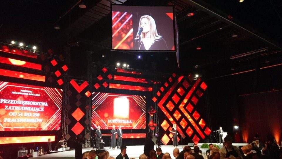 facebook.com/ Euro Styl