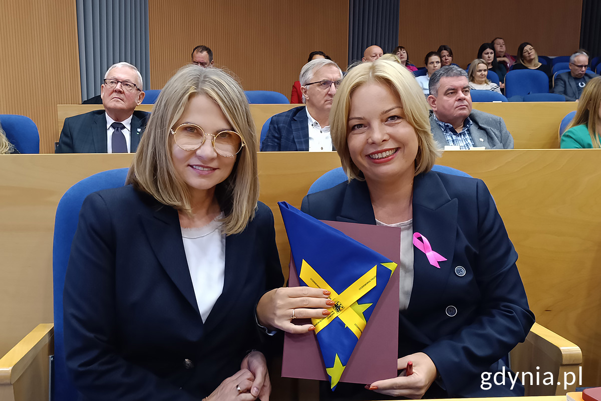 Na zdj. (od prawej): wiceprezydentka Gdyni Oktawia Gorzeńska i Honorata Krupka, skarbnik miasta