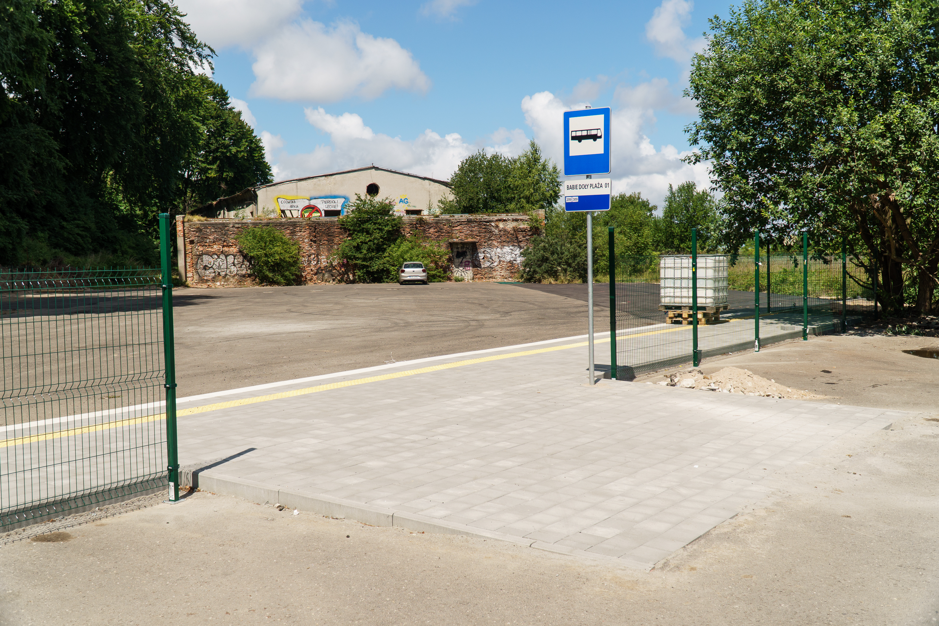 Przystanek autobusowy &bdquo;Babie Doły Plaża&rdquo;, fot. materiały prasowe.
