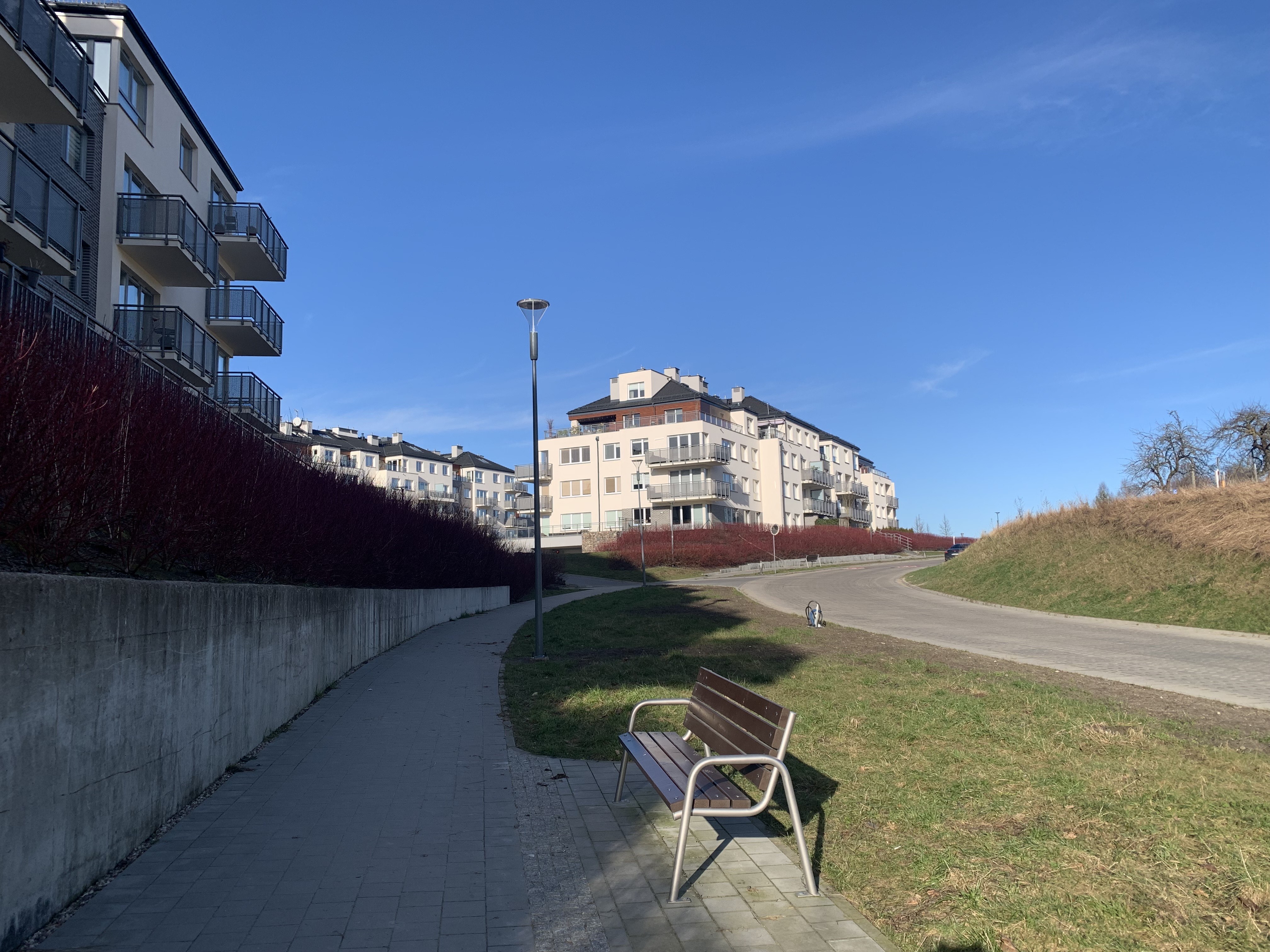 oświetlenie i mała  architektura na ulicy Augustyna Krauzego, fot. D.Matejczyk, WI UM