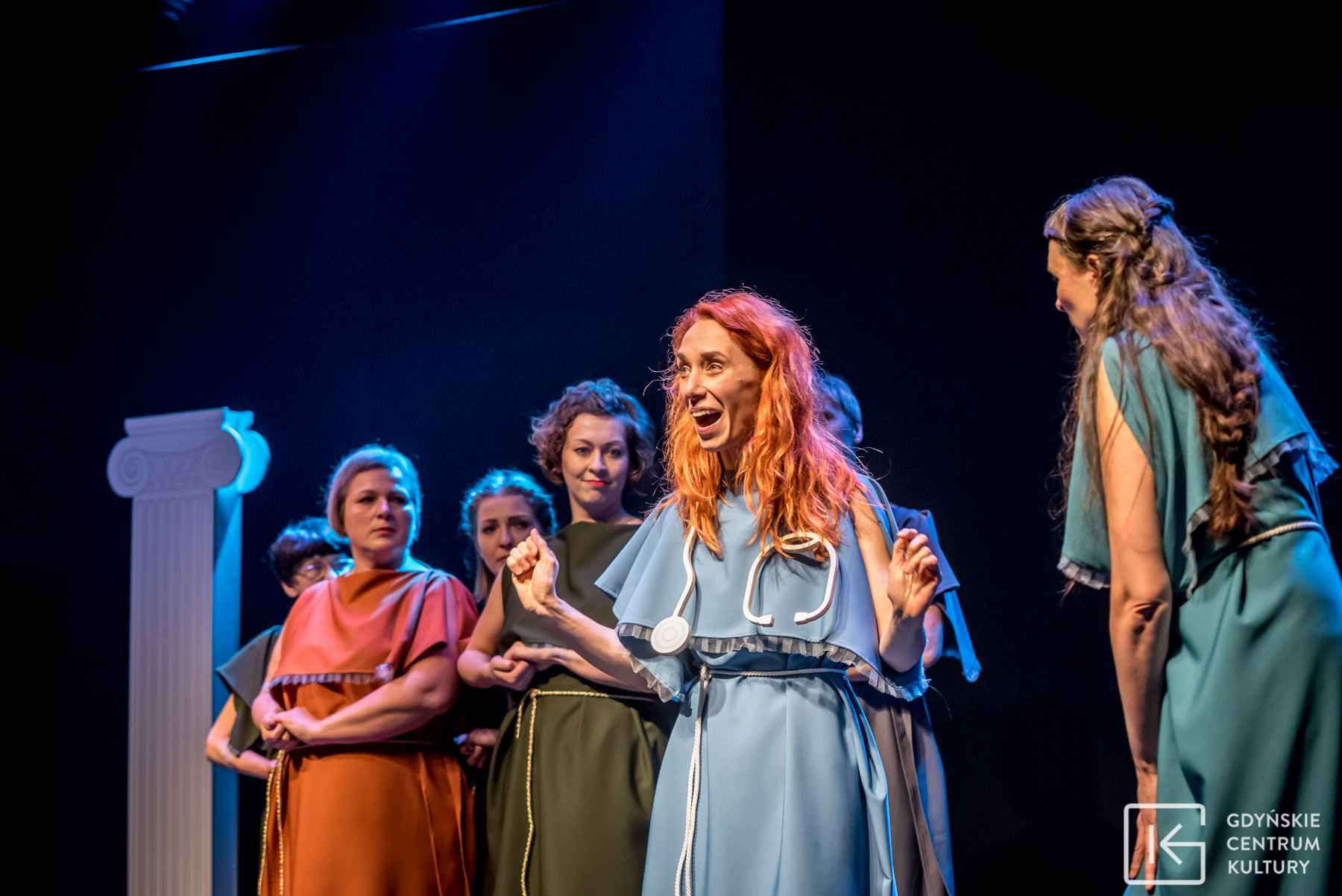 Zdj. z przedstawienia &bdquo;Stara baba. Tragedia antyczna&rdquo;, mat. GCK