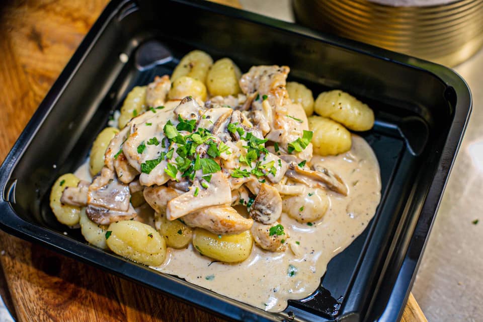 TRAFIK Jedzenie & Przyjaciele