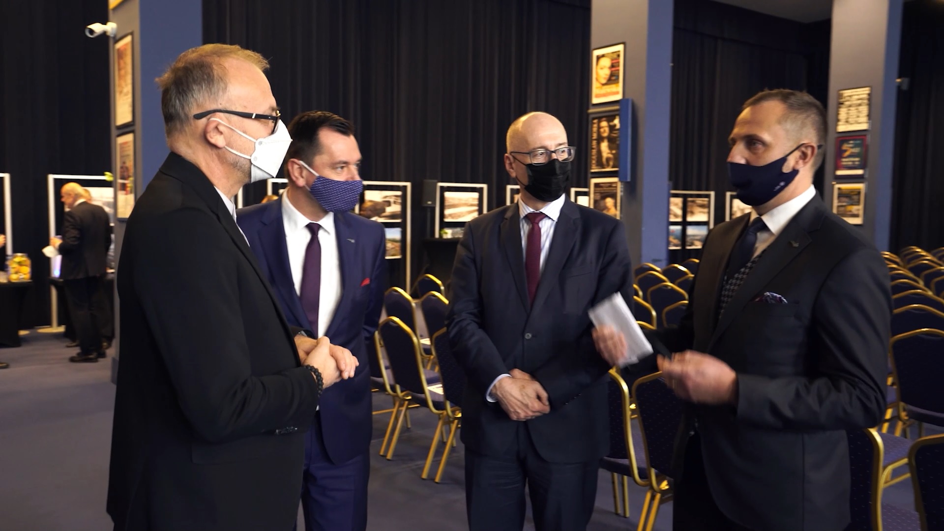 Wizyta studyjna delegacji członk&oacute;w IMO w Gdyni. Pierwszy z lewej wiceprezydent Gdyni ds. innowacji, Michał Guć, fot. Port Gdynia / mat. prasowe