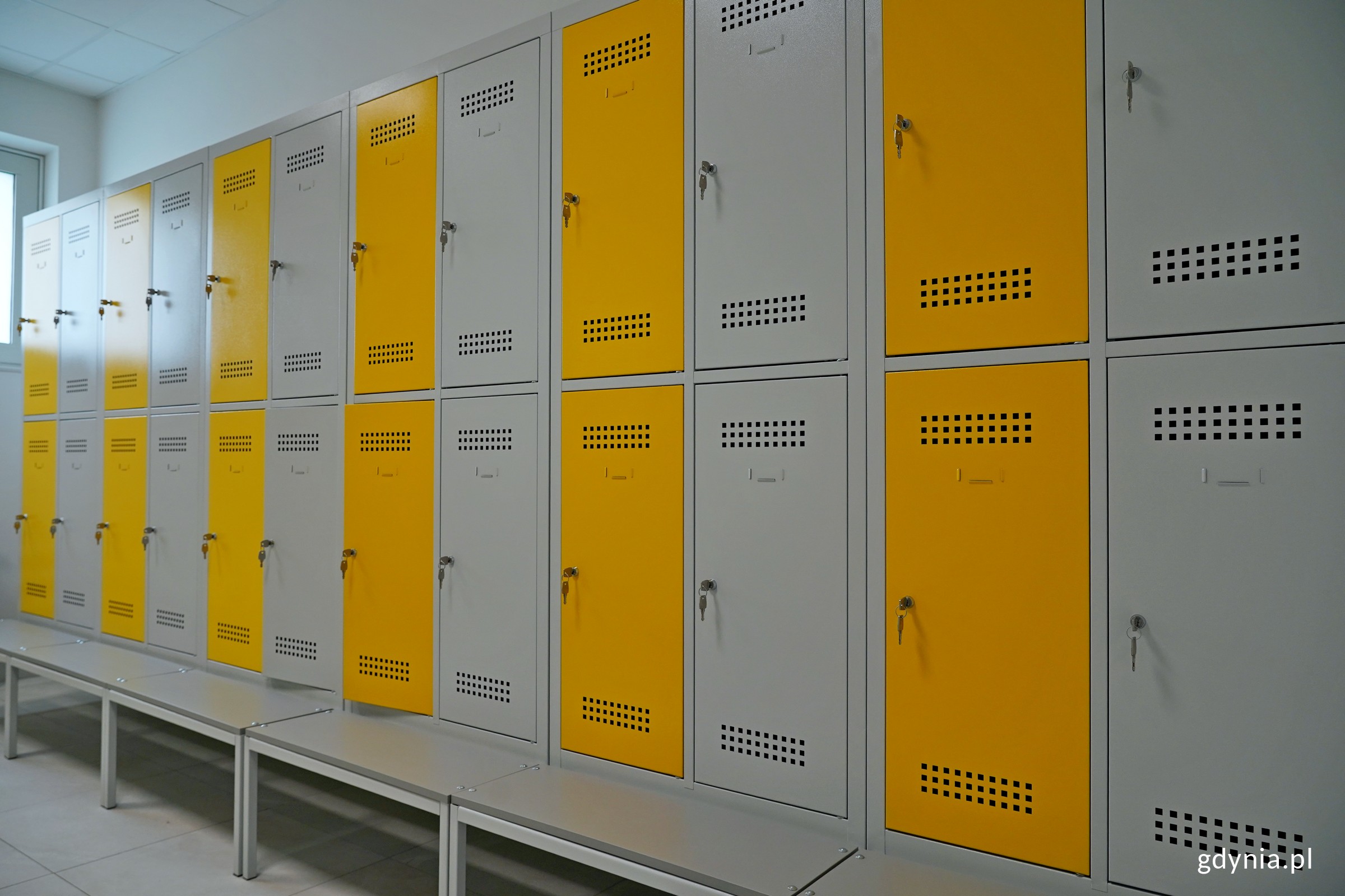 Hala sportowa przy ZSHG w Gdyni, ul. Morska 77, fot. M.Czernek