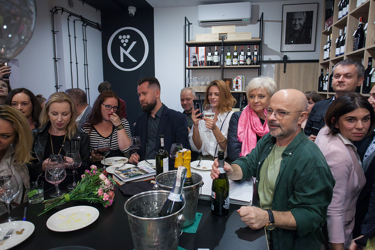 Oficjalne otwarcie lokalu BARaWINO w Gdyni. Źr&oacute;dło: Kondrat Wina Wybrane Gdynia