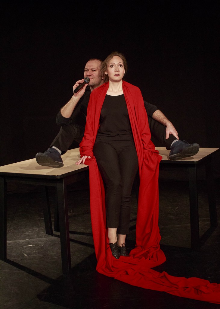 &bdquo;I...jakoś to będzie" - pr&oacute;by, na zdj. Marta Jaszewska i Jakub Kornacki, fot. Marzena Chojnowska