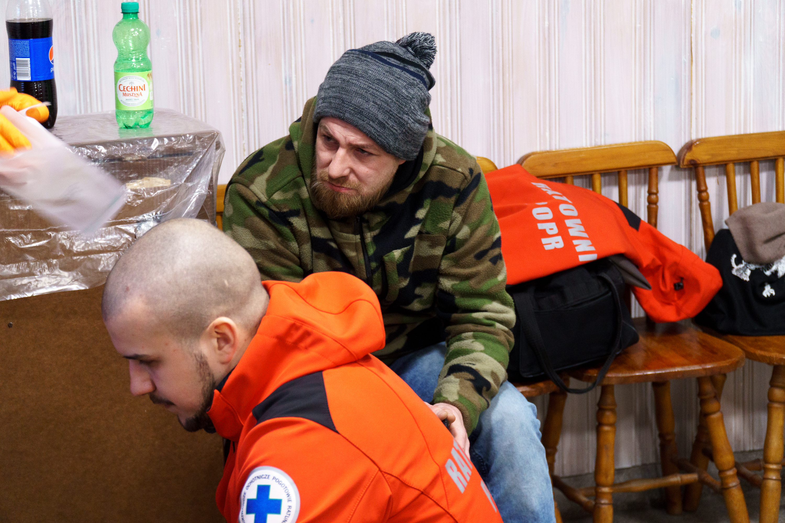 Maciej Kruszyński podczas dyżuru z Poszukiwawczym Ochotniczym Pogotowiem Ratunkowym. Rok 2020 // fot. archiwum LIS