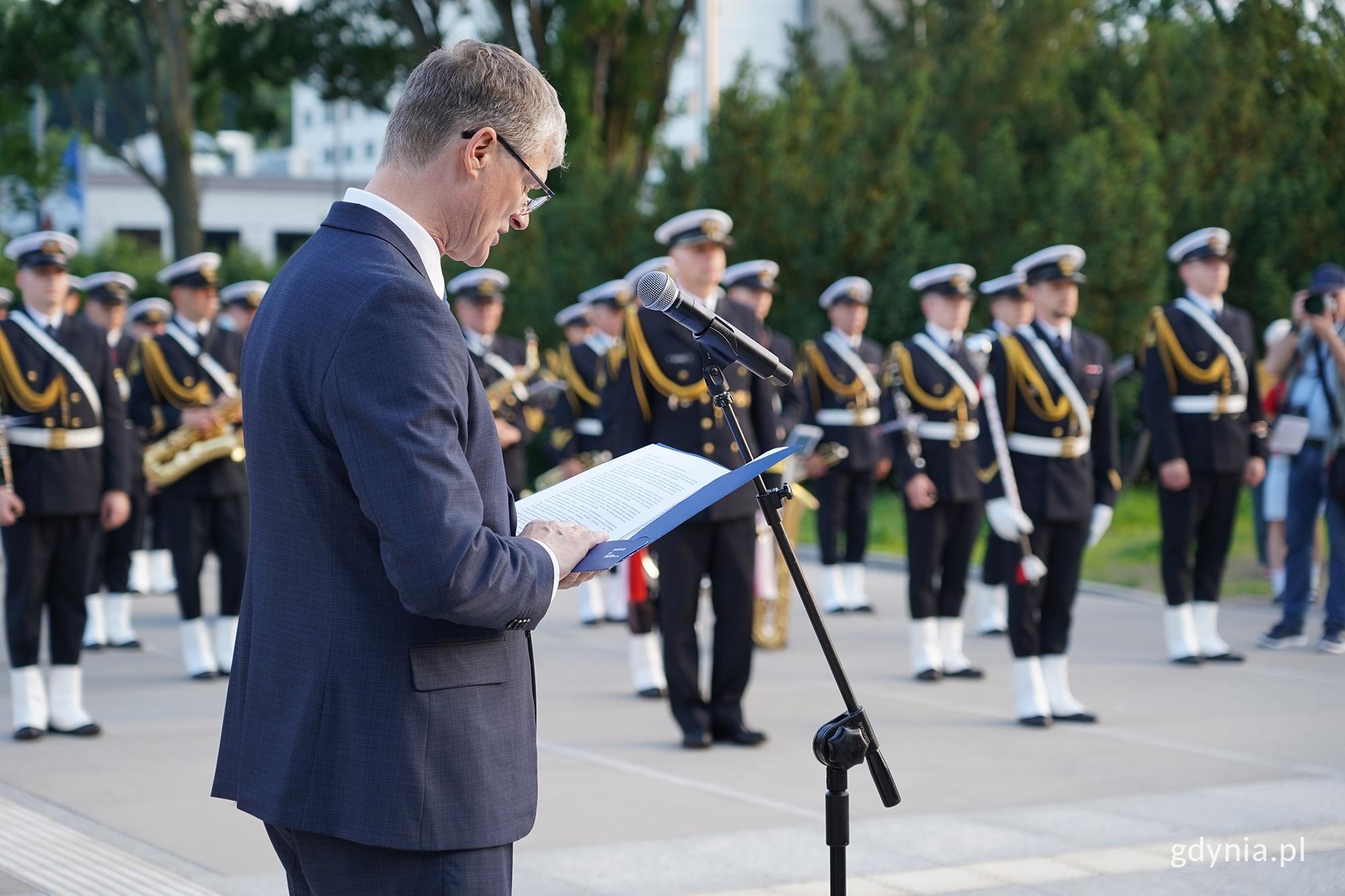 na zdjęciu wiceprezydent Rafał Geremek na uroczystości