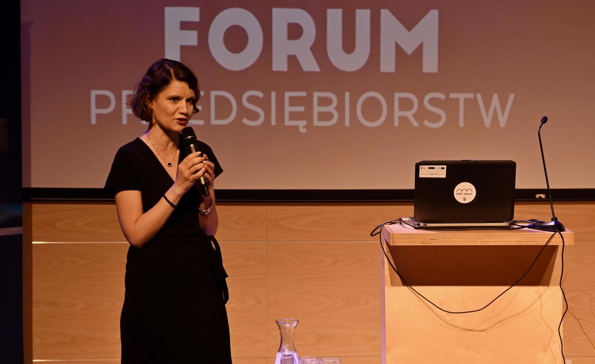 Wydarzenie otworzyło też przem&oacute;wienie wiceprezydent Gdyni, Katarzyny Gruszeckiej-Spychały, fot. Kamil Złoch