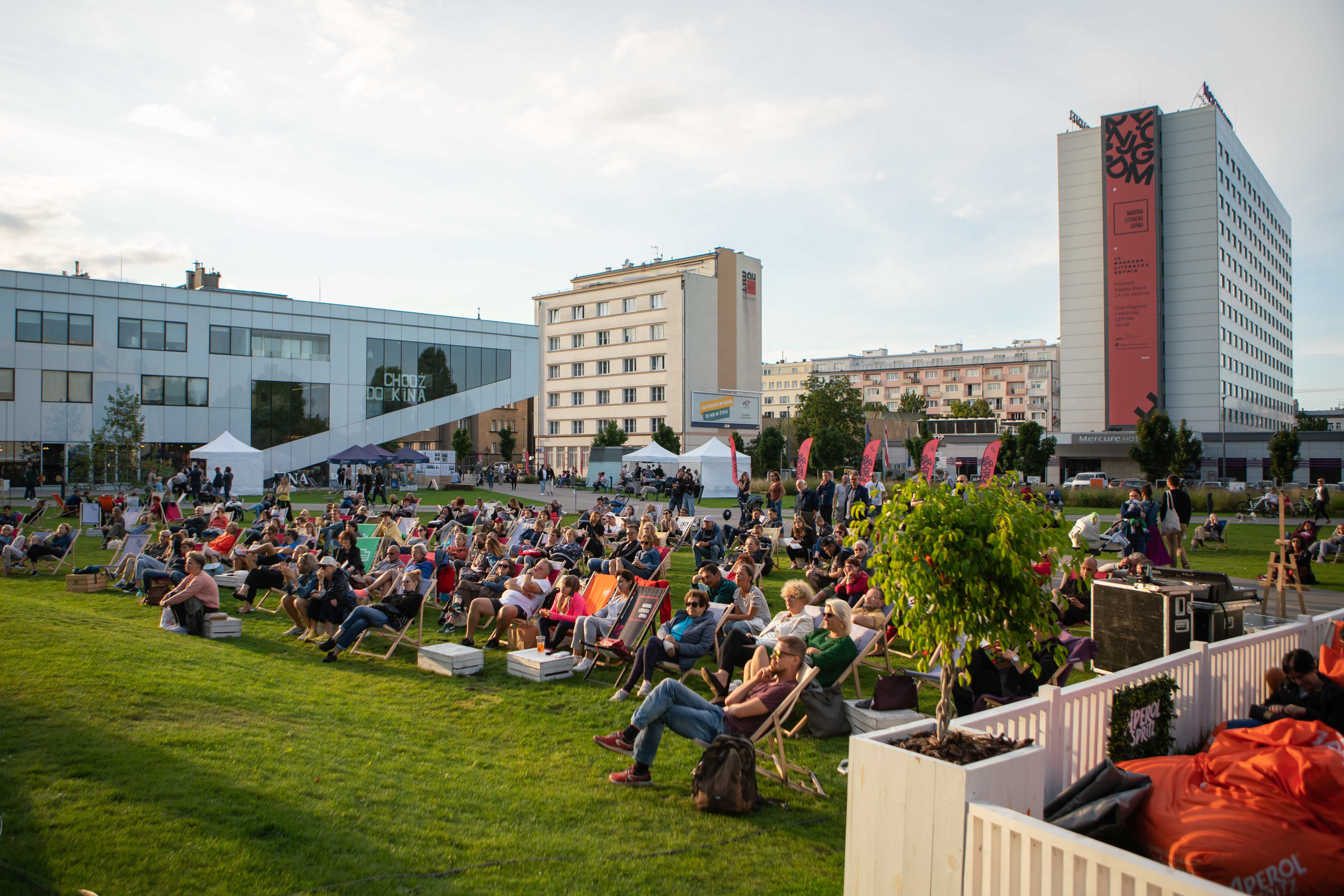 Fantastyczna pogoda towarzyszyła w sobotę festiwalowi Miasto Słowa // fot. Anna Rezulak