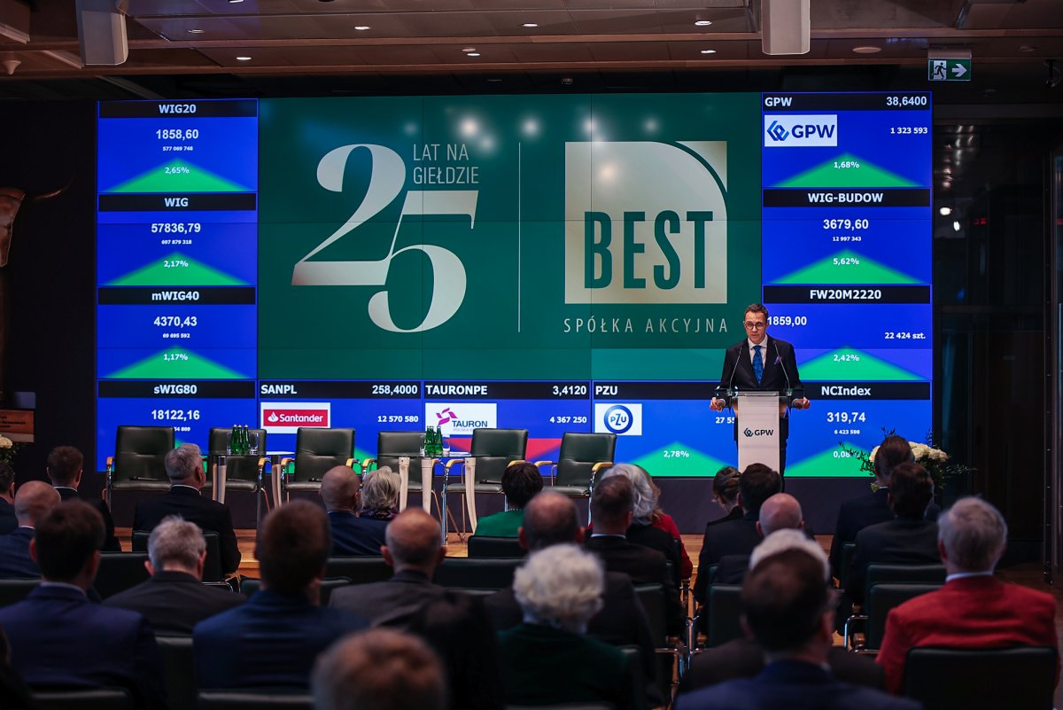 Niedawno firma Best świętowała swoje 25-lecie - w wyjątkowym miejscu, bo na Giełdzie Papier&oacute;w Wartościowych w Warszawie, fot. W. Rojek / mat. prasowe Best