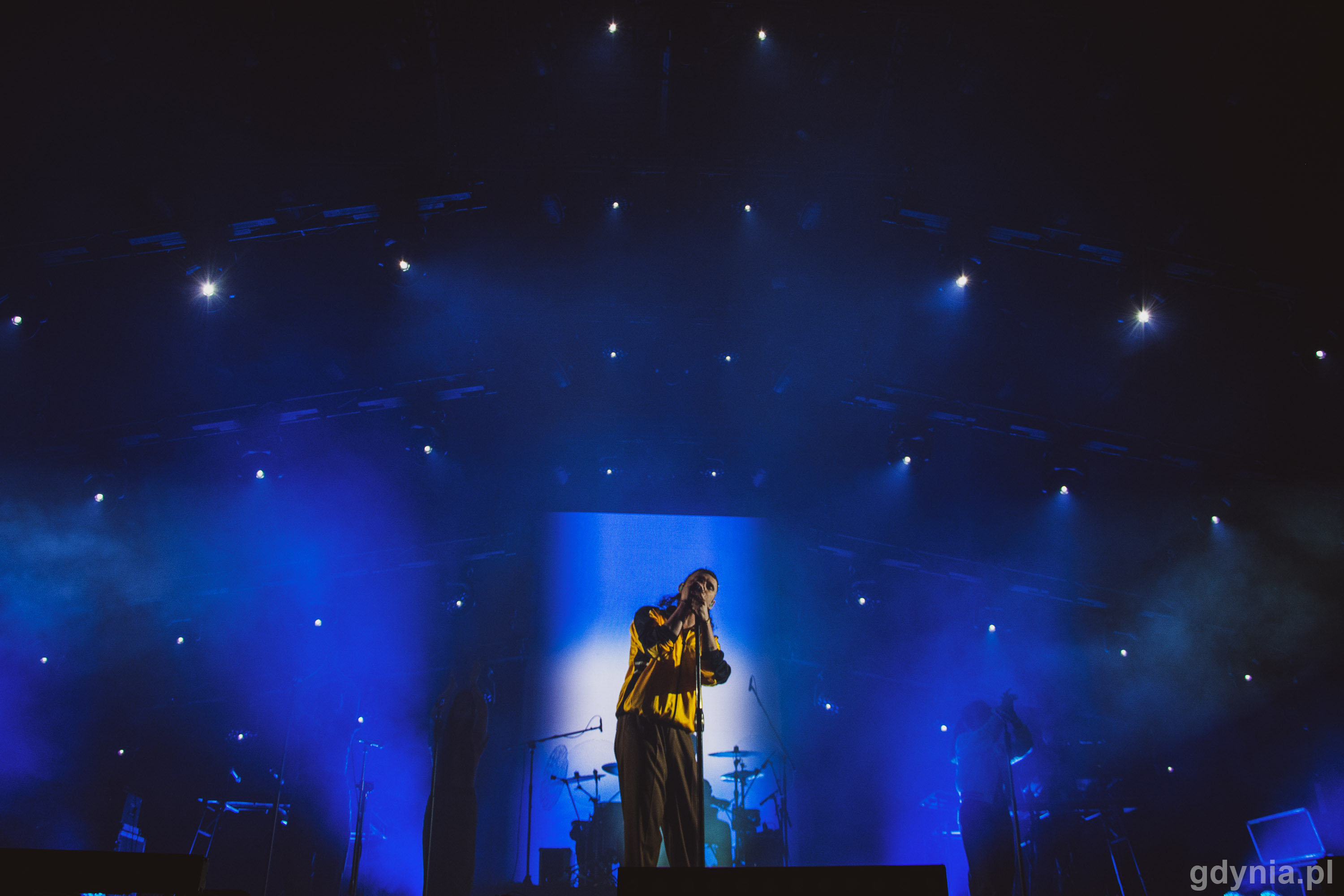 Dawid Podsiadło podczas koncertu na Open'er Park // fot. Paweł Kukla