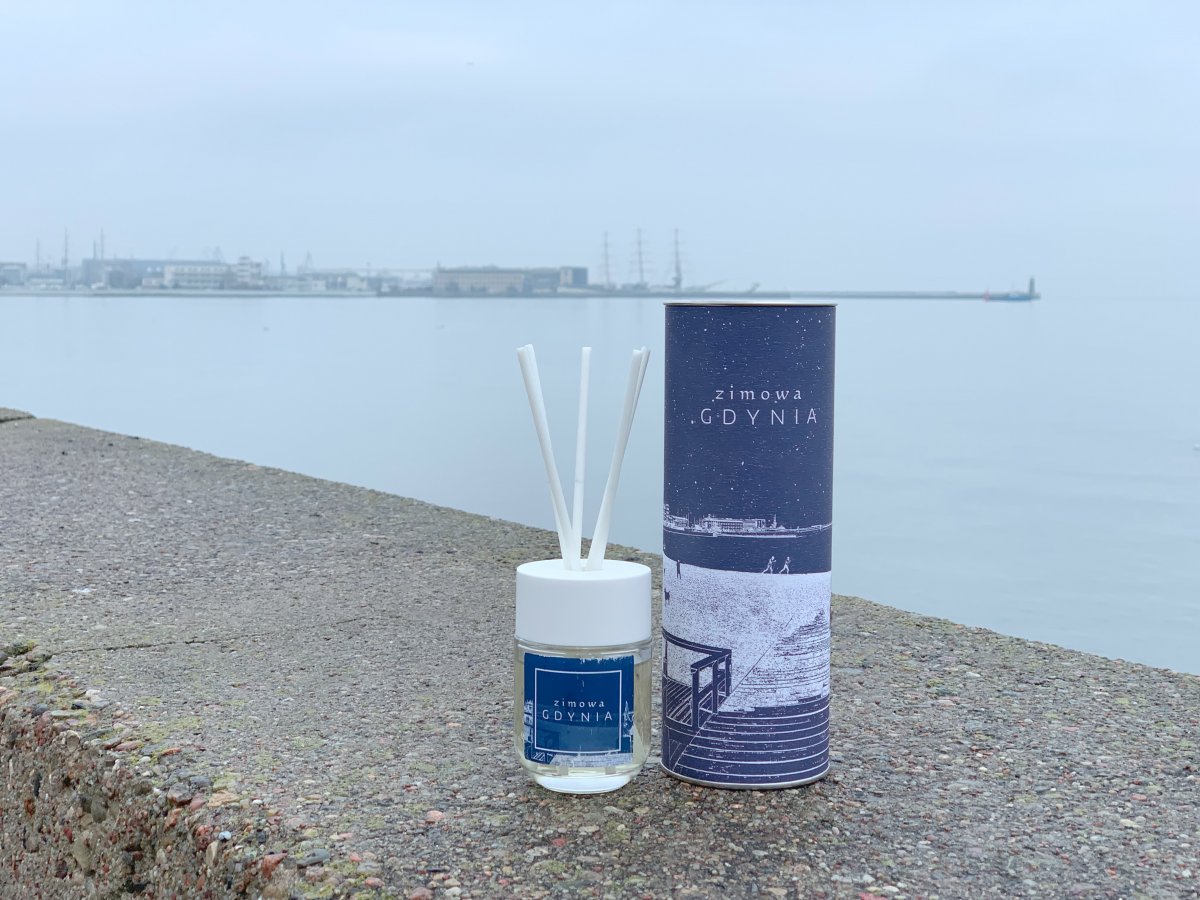 Metalowa tuba i dyfuzor z zapachem &bdquo;Zimowa Gdynia&rdquo;