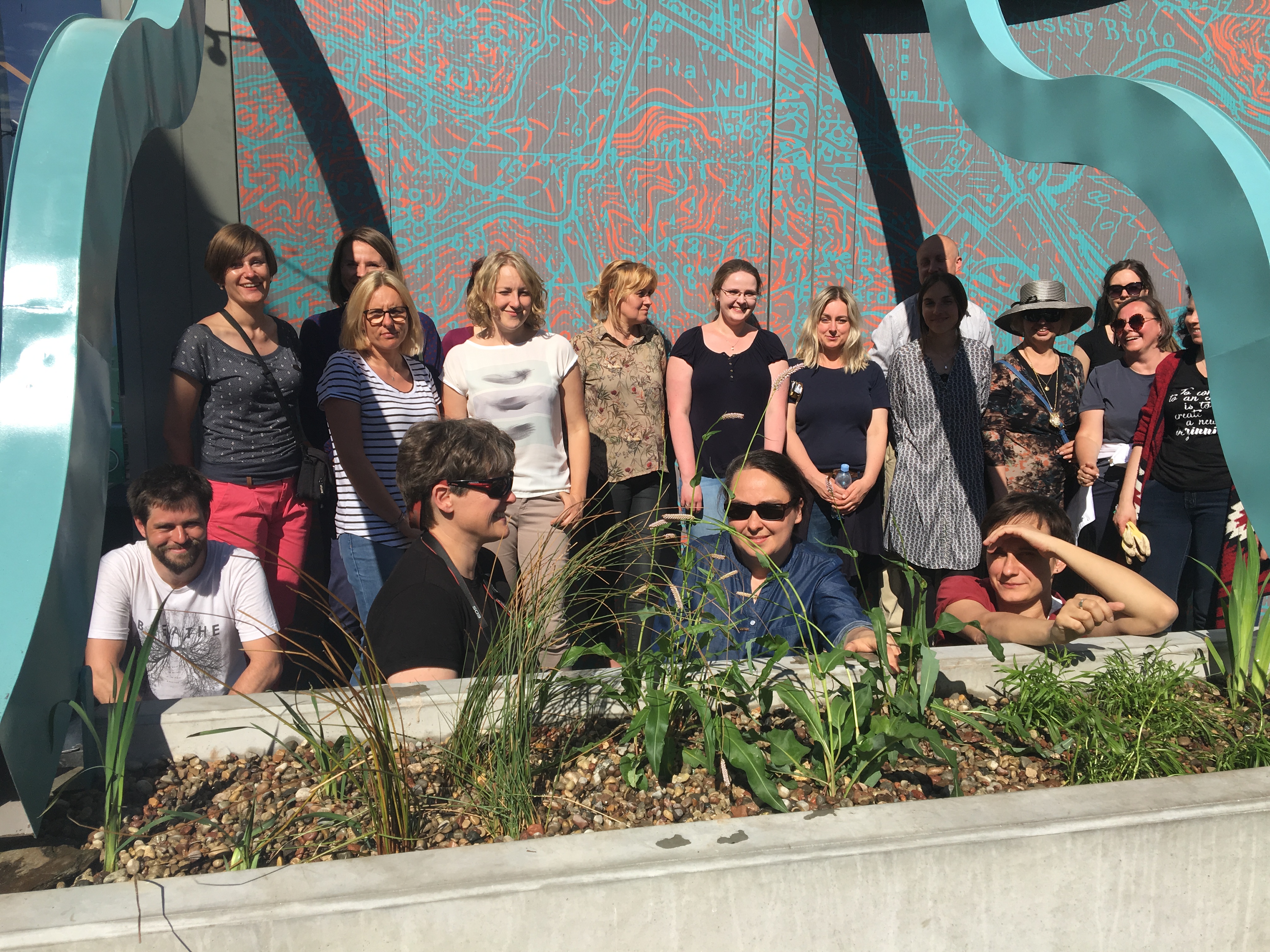 Gdyński ogr&oacute;d deszczowy powalczy o nagrodę gł&oacute;wną w kategorii &bdquo;Ekologia&rdquo; i &bdquo;Społeczność lokalna&rdquo; og&oacute;lnoeuropejskiego konkursu &bdquo;Innowacje w Polityce&rdquo;. 