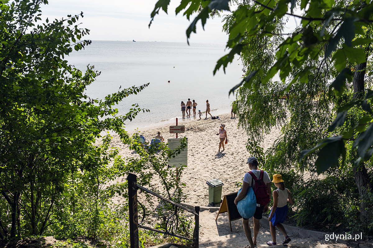 Zejście na plażę. Fot. Przemysław Kozłowski