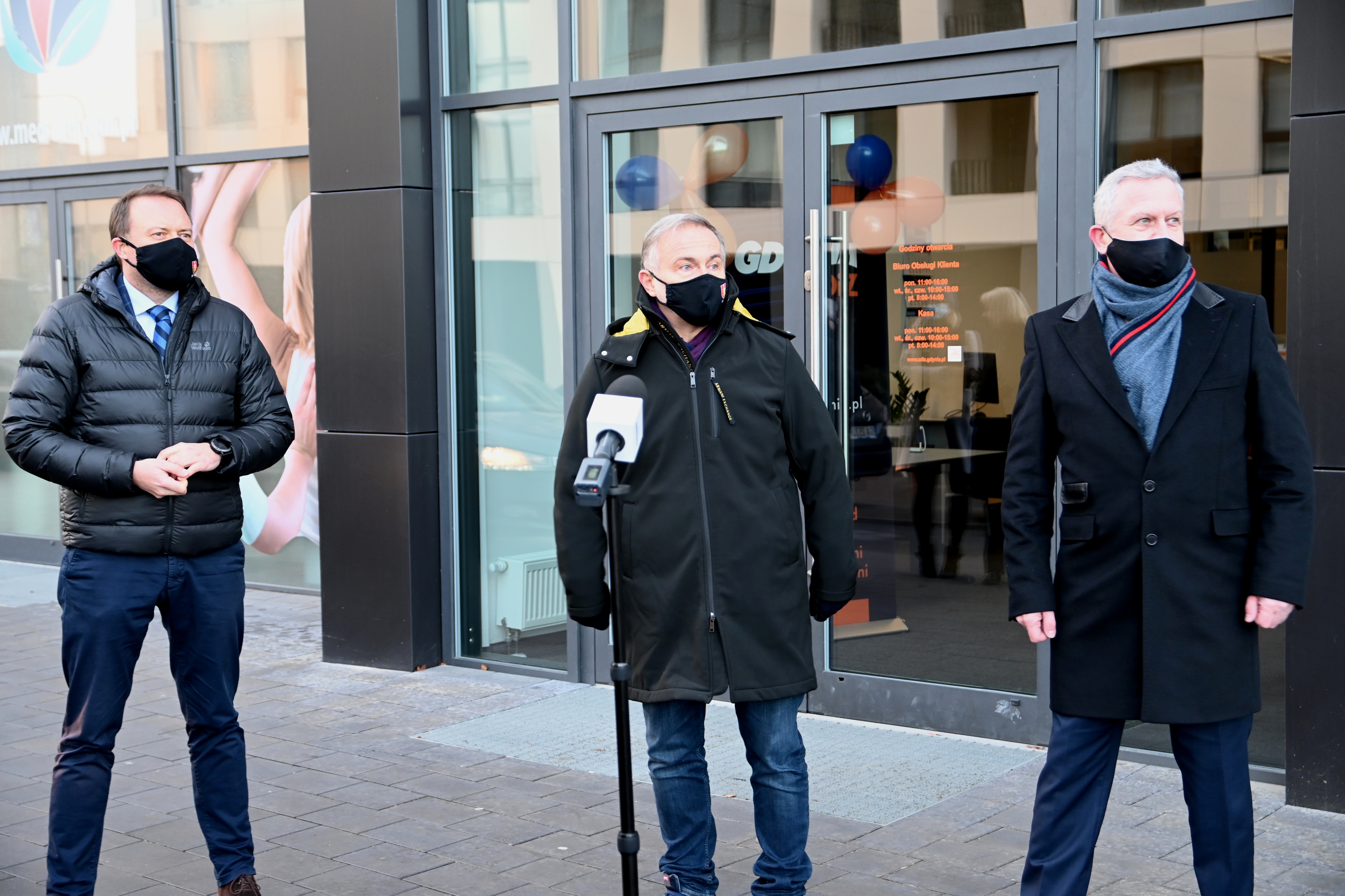 Na zdj. od lewej: Marek Łucyk- wiceprezydent ds. rozwoju, Wojciech Szczurek- prezydent Gdyni, Wojciech Folejewski- dyr. ZDiZ // fot.gdynia.pl