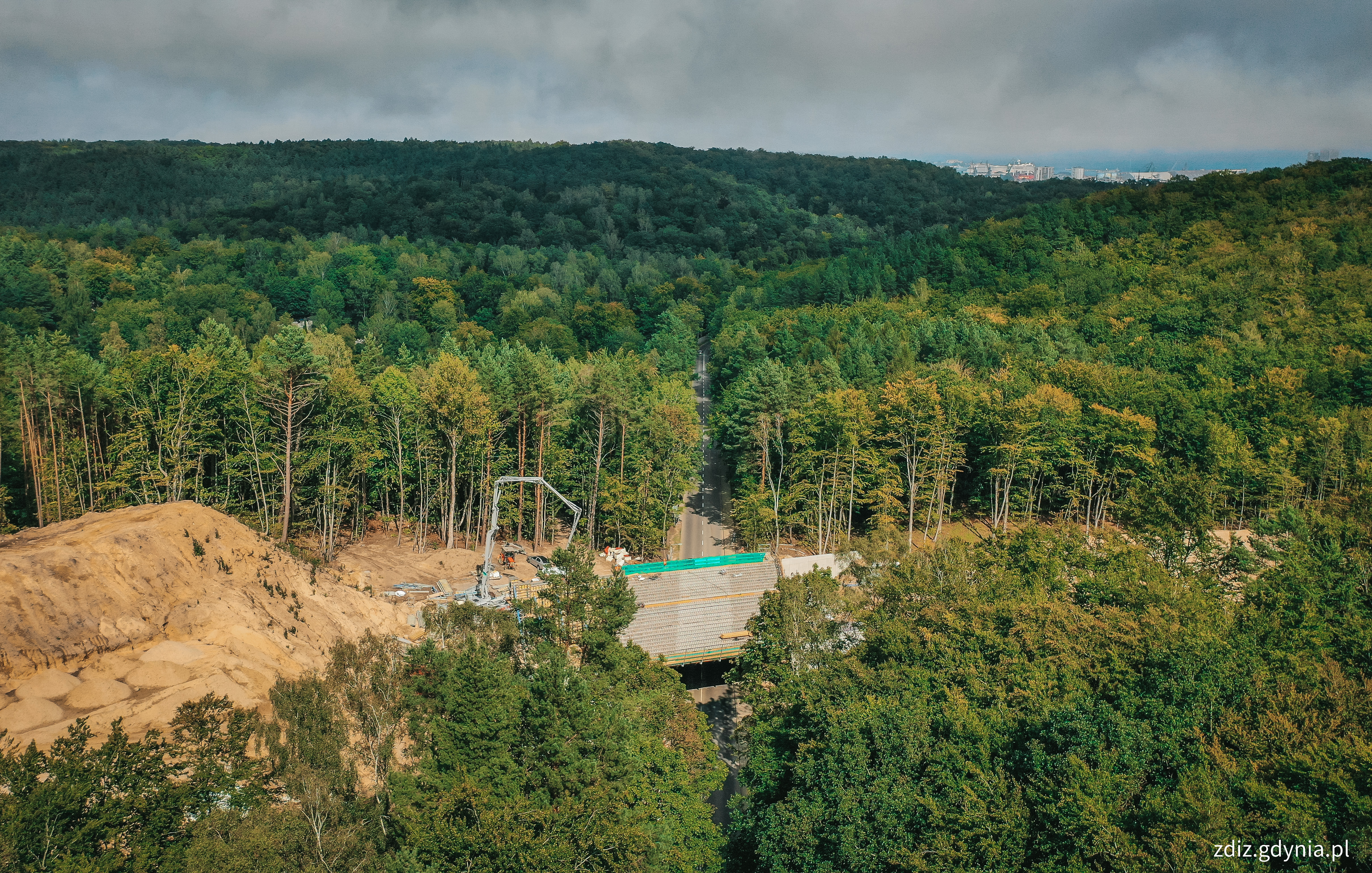  konstrukcja stalowa na kładce KT2 nad ul. Witomińską, fot. M.Mielewski, ZDIZ Gdynia