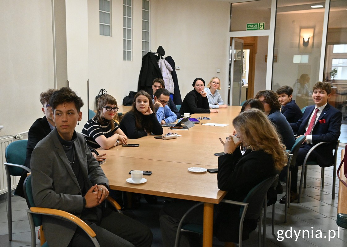 Młodzieżowa Rada Miasta Gdyni na LVII sesji