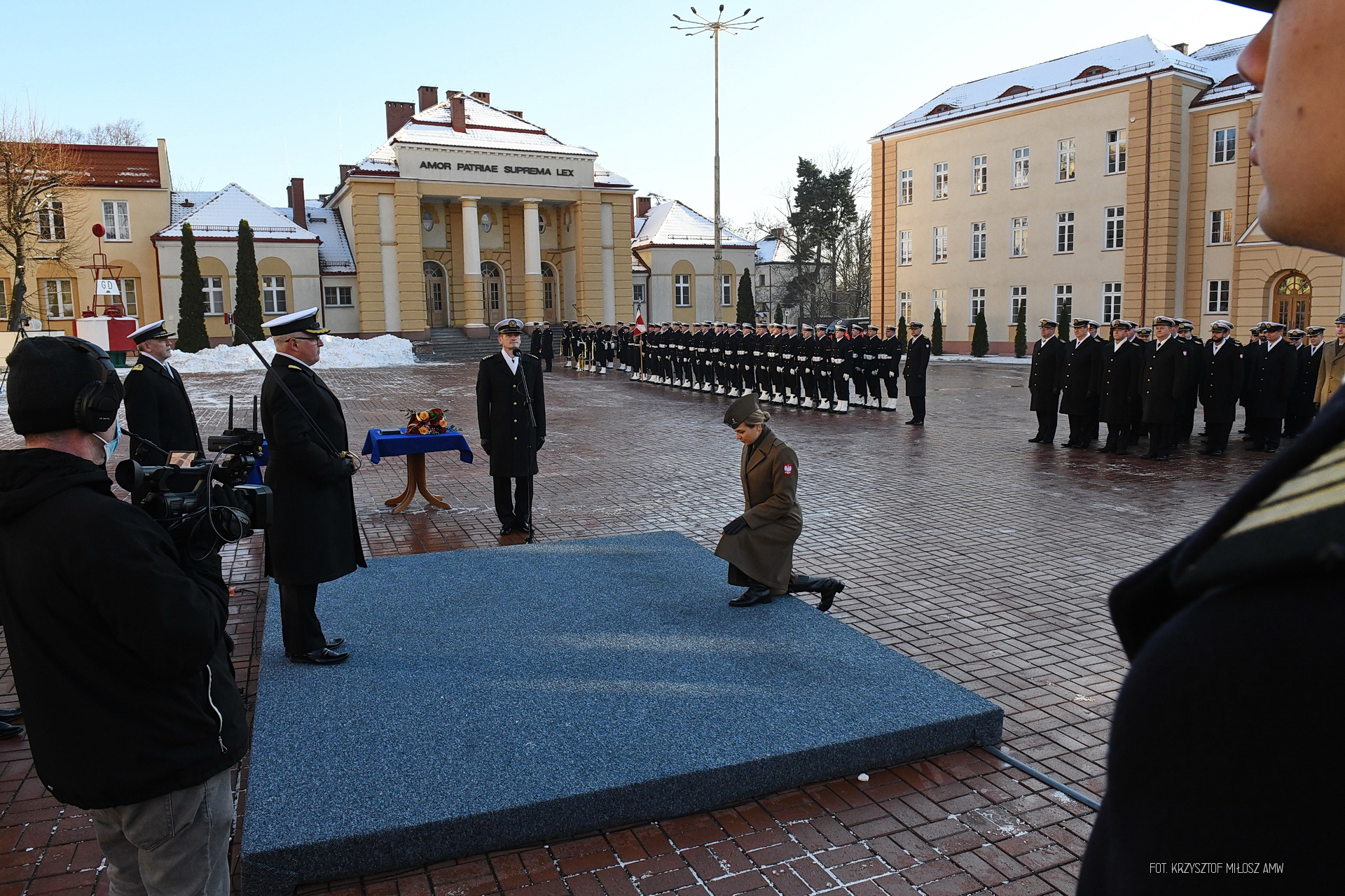 Tegoroczny prymus wśr&oacute;d absolwent&oacute;w AMW - podporucznik Patrycja Nagel, fot. Krzysztof Miłosz / Akademia Marynarki Wojennej w Gdyni