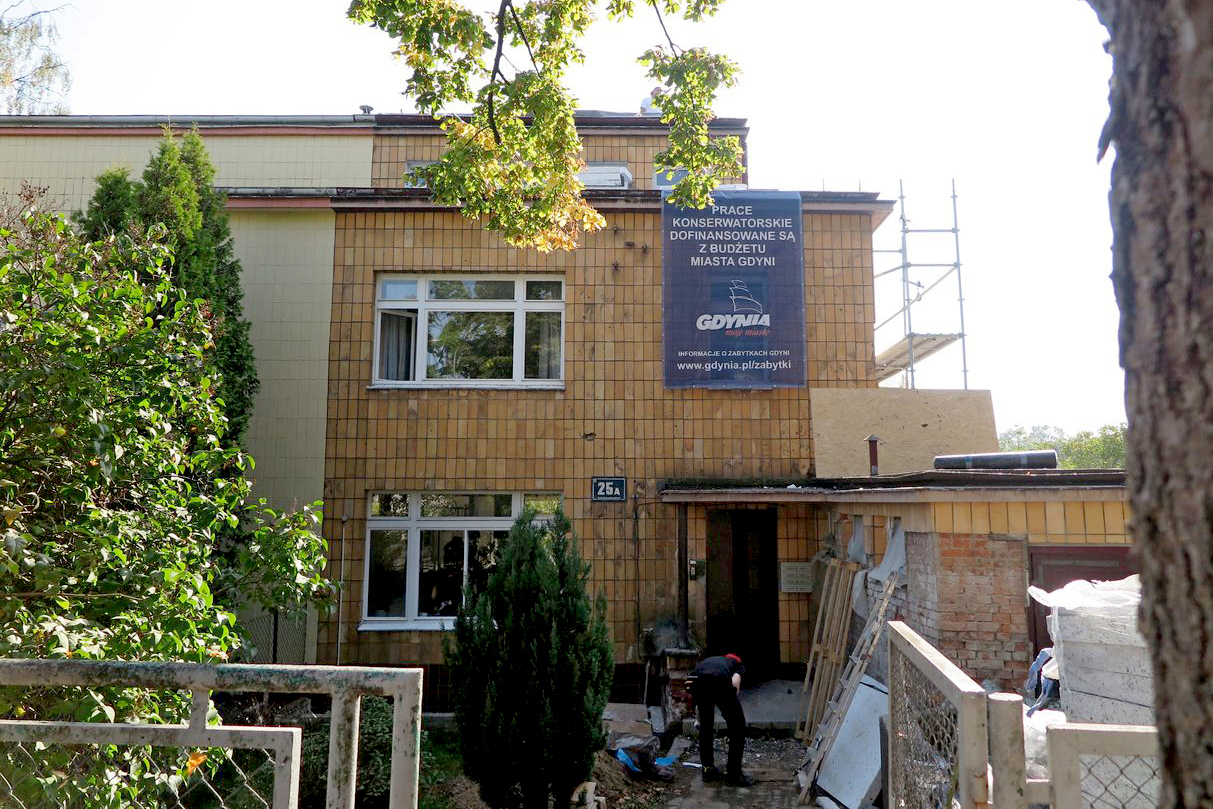 Przeprowadzony w 2020 roku remont willi Bliźniaczej przy ul. Korzeniowskiego 25a. Źr&oacute;dło: Biuro Miejskiego Konserwatora Zabytk&oacute;w