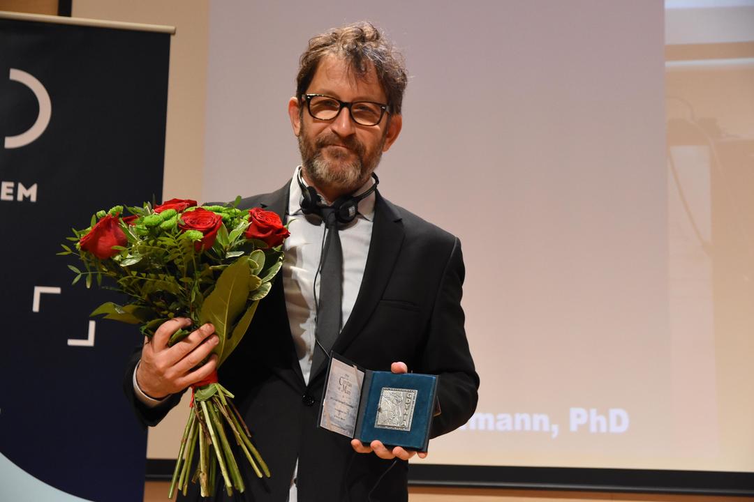 Medal Prezydenta Gdyni &bdquo;Civitas e Mari&rdquo; otrzymał dr Jeremie Hoffmann, fot. Jan Ziarnicki