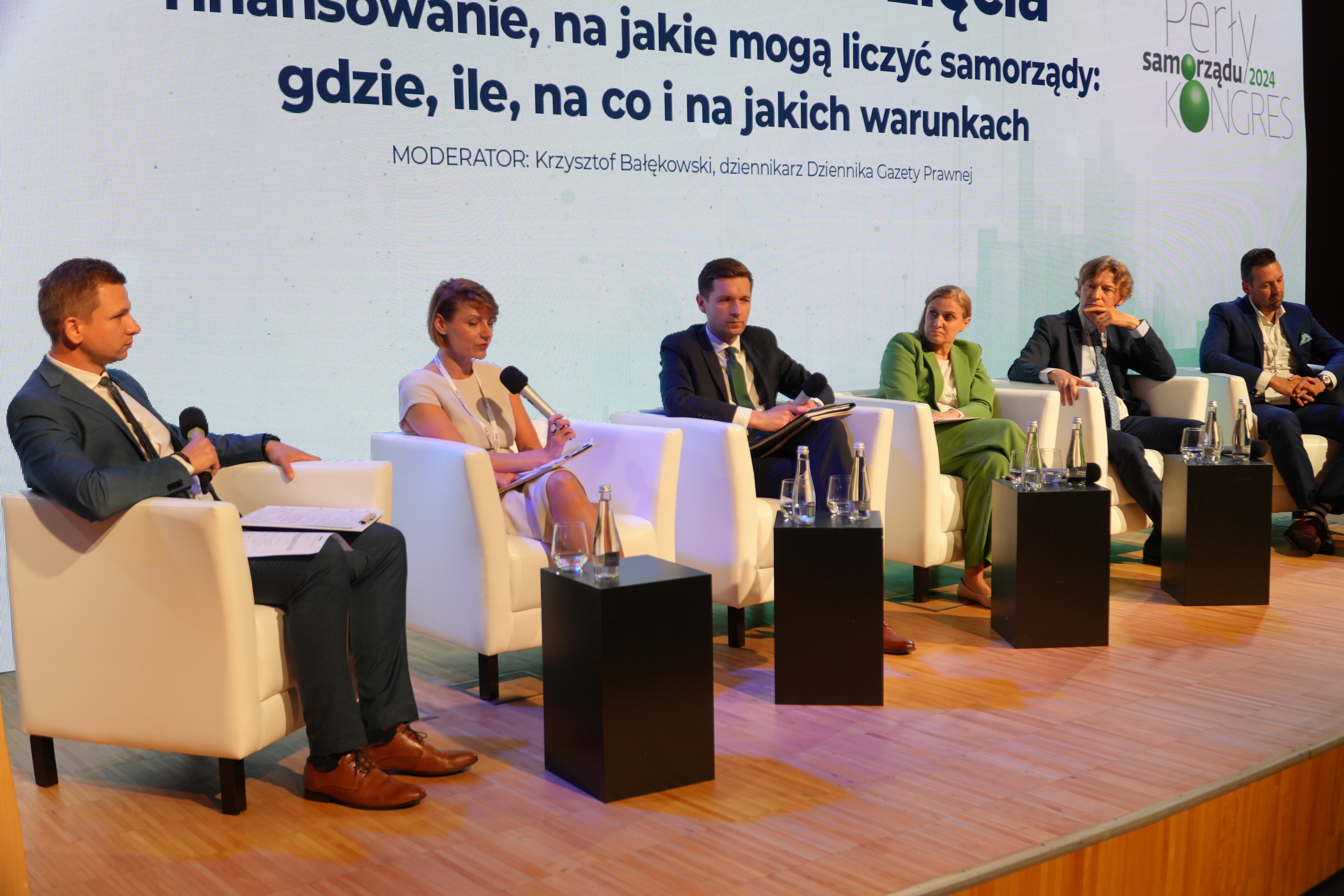 Aleksandra Mendryk dyskutowała o finansach szamorządów i autonomii JST (fot. Kontad Maćkowiak)