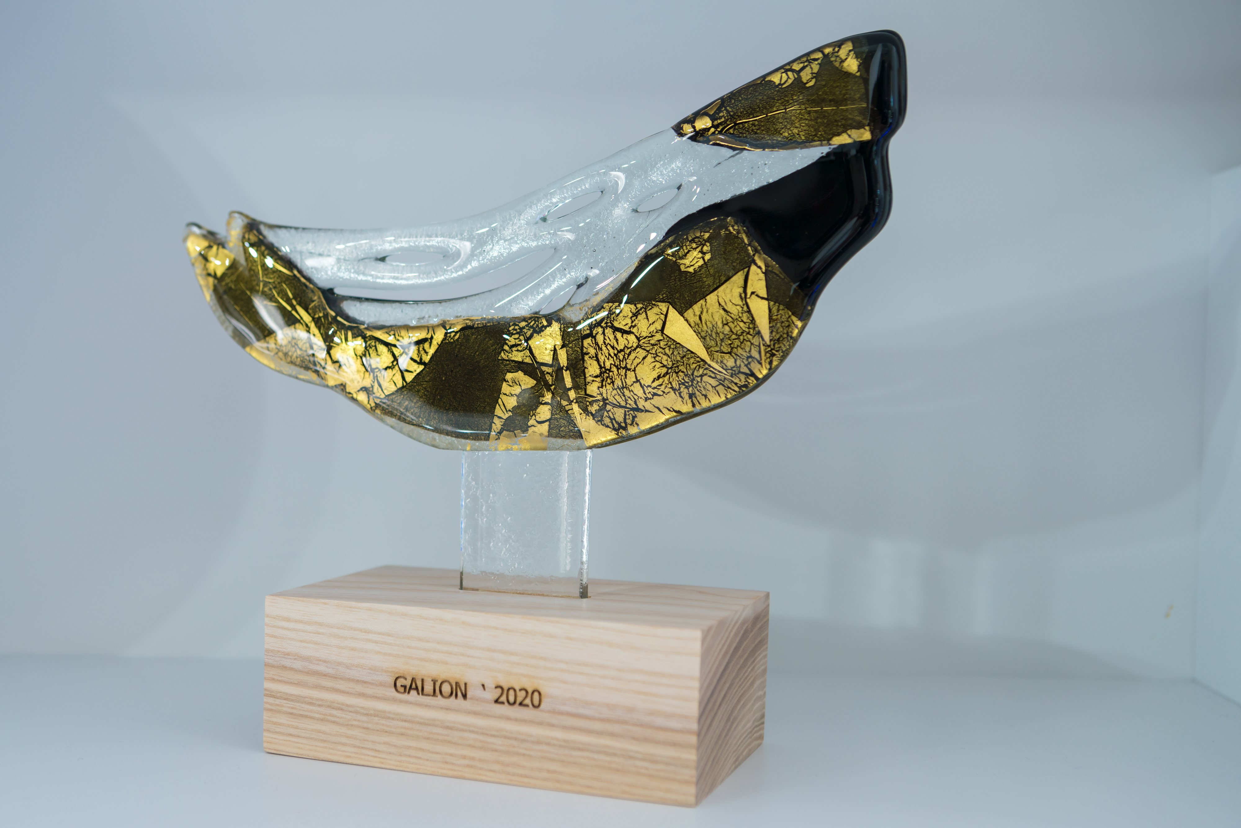 Tak prezentują się statuetki dla najlepszych gdyńskich tw&oacute;rc&oacute;w kultury, fot. Anna Rezulak