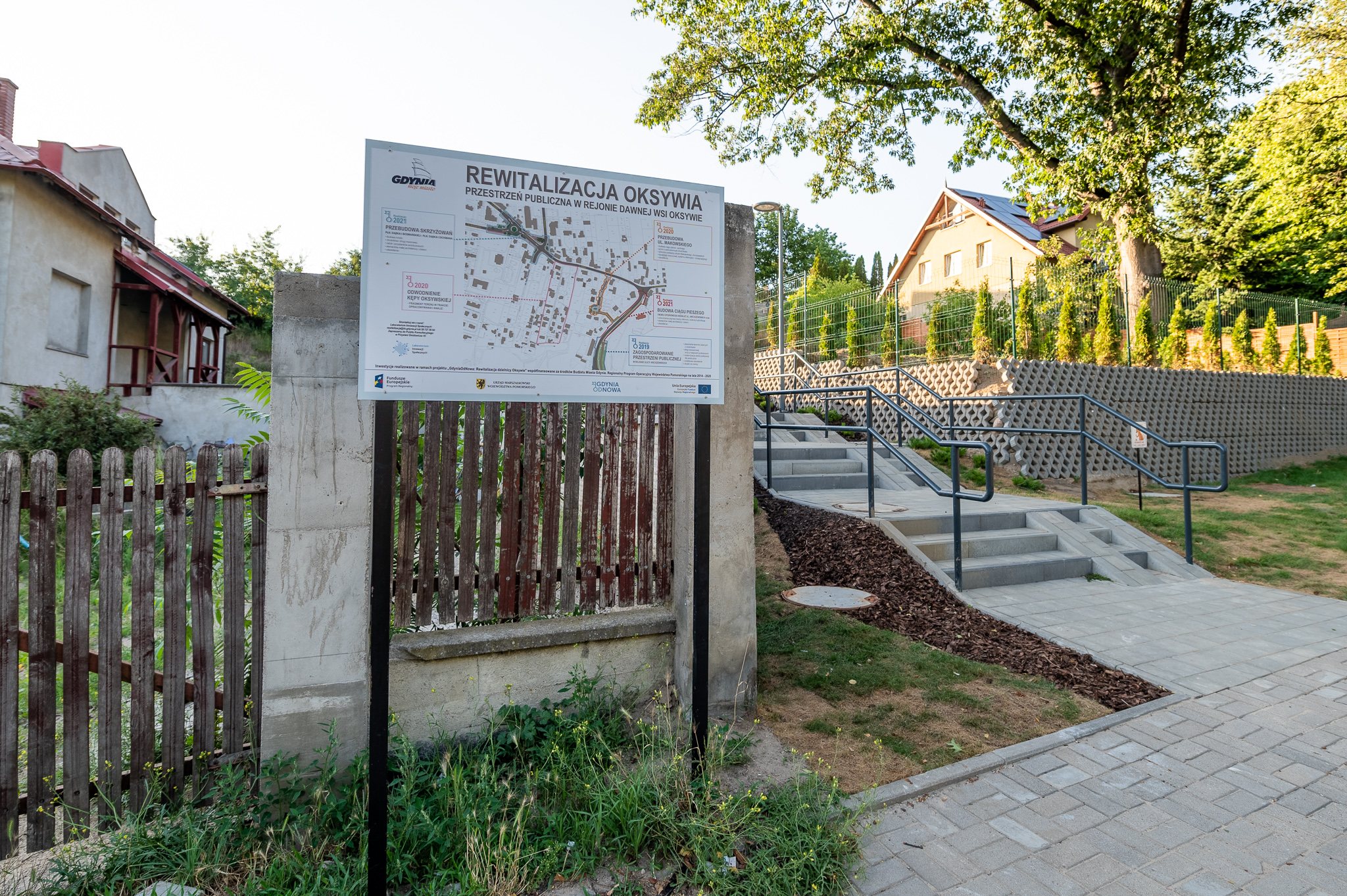 Schody łączące ul. Makowskiego i Arciszewskich // arch. Laboratorium innowacji Społecznych