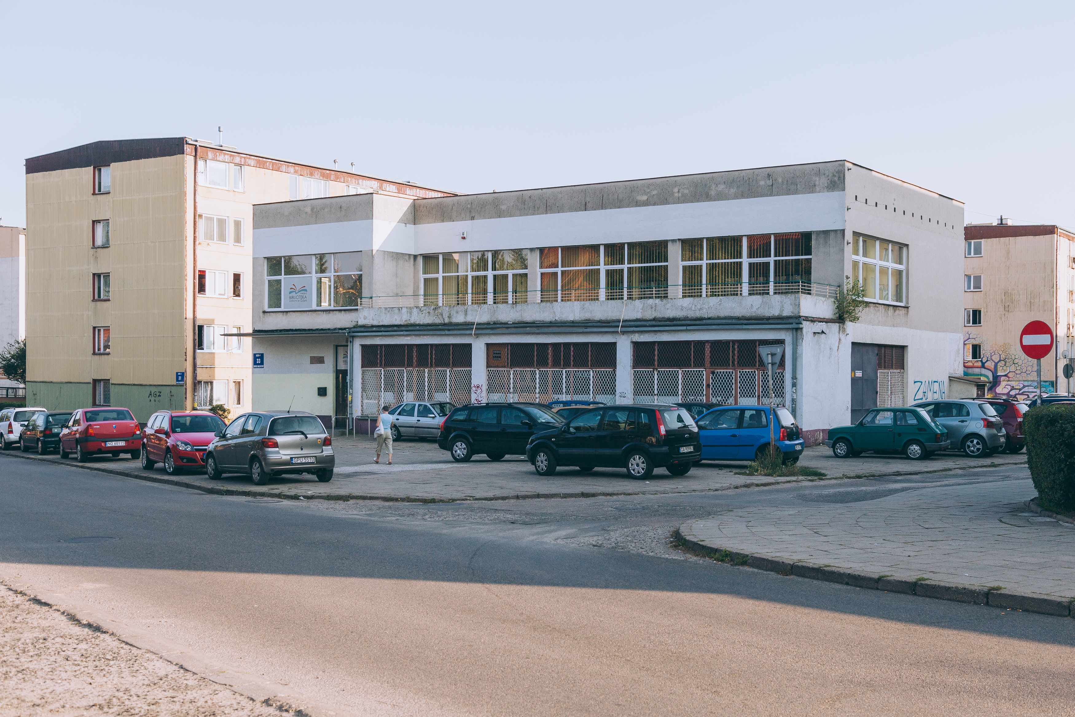 Budynek przy Opata Hackiego 33 przed rewitalizacją, fot. Alina Żemojdzin