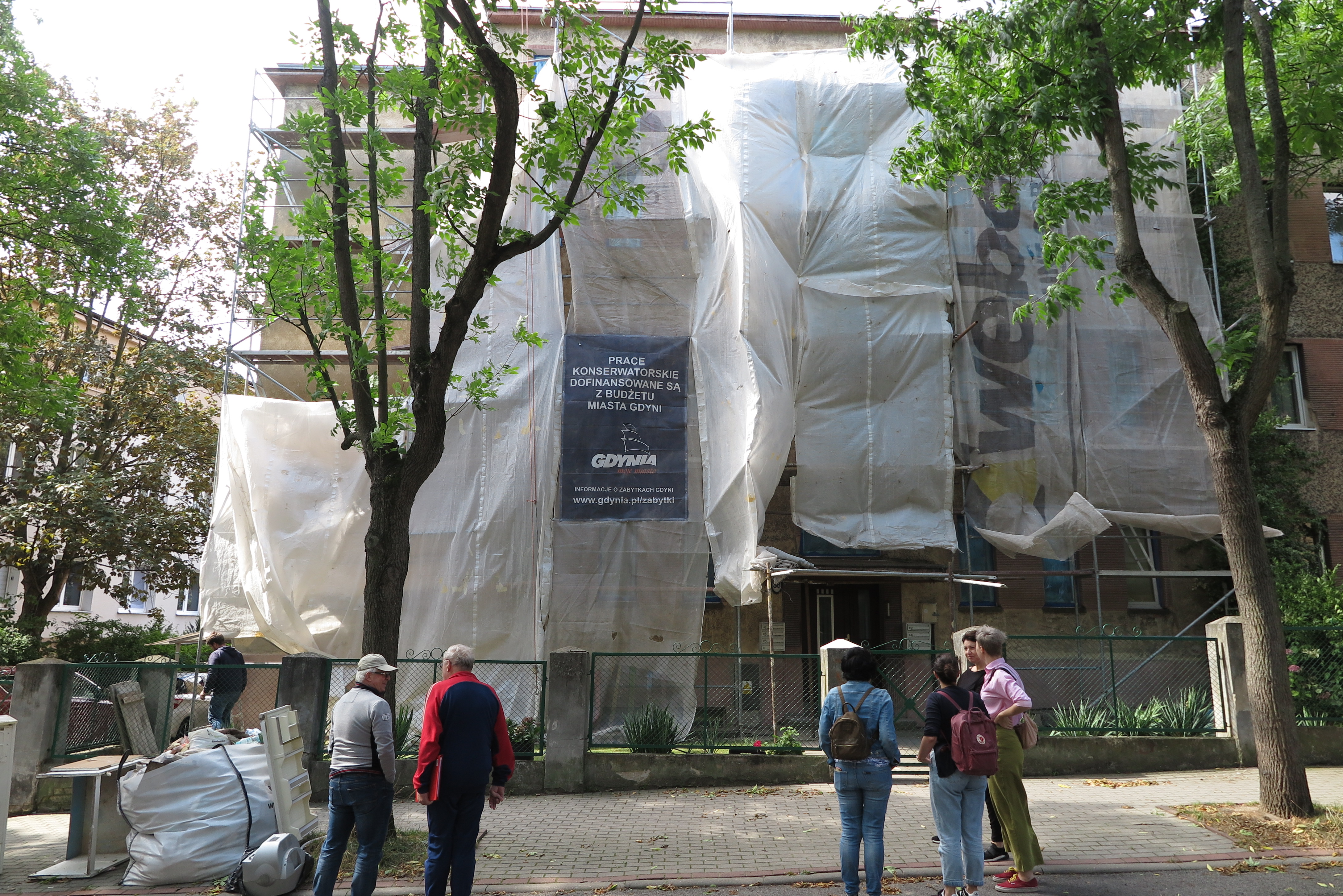 Budynek przy ul. Krasickiego 38 w trakcie remontu, fot. Biuro Miejskiego Konserwatora Zabytków w Gdyni